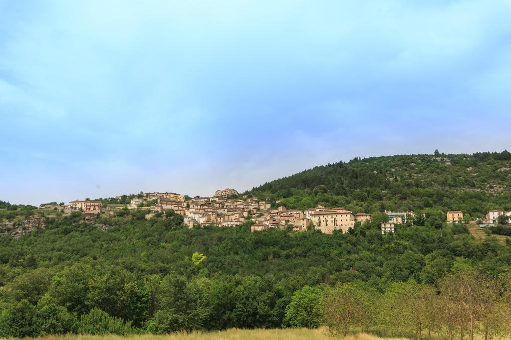 Casa Rosati Hotel Fontecchio Kültér fotó